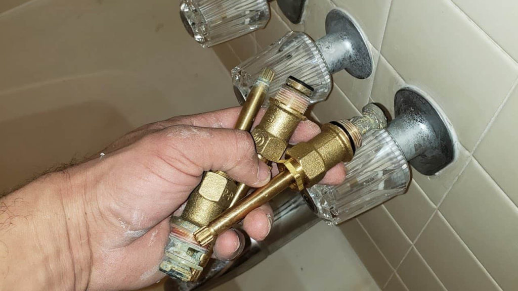 how to fix Leaky Faucet