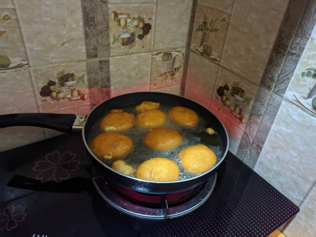 frying Akara