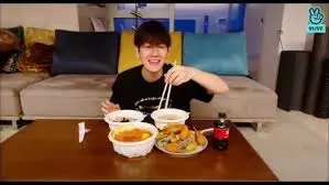 Baekhyun (EXO) – Master of Comfort Food