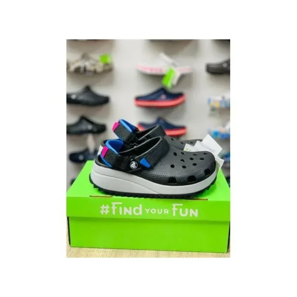 hiking crocs 2