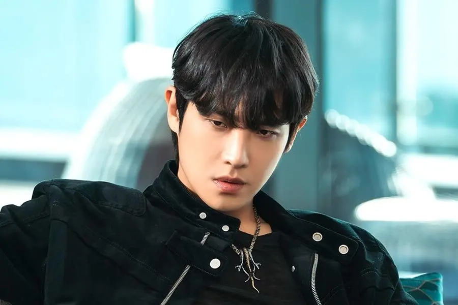 Iconic villains Lee Joon