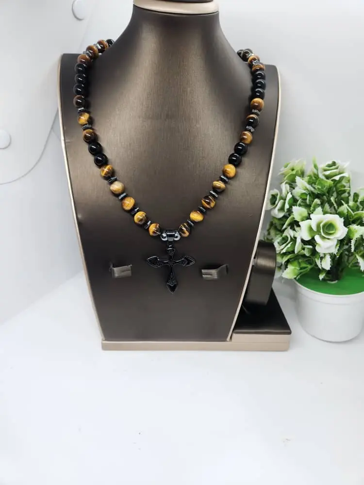 WhatsApp Image 2025-10-23 at 00.30.52